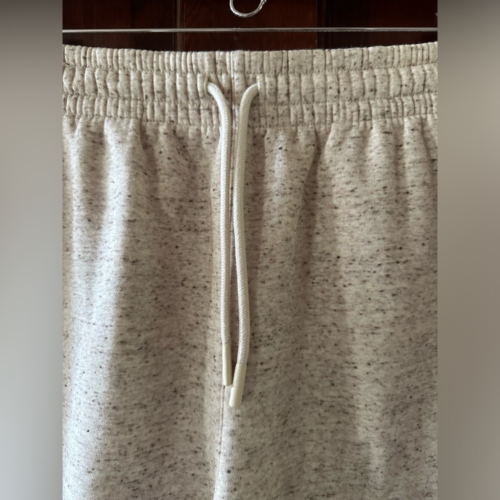 Dicks Sporting Goods Size 1X Speckled Oatmeal Shorts with Brown and Gray Trim - Picture 4 of 11